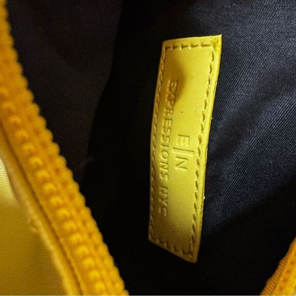 NWOT Expressions NYC Yellow Woven Crossbody Bag - Picture 7 of 7
